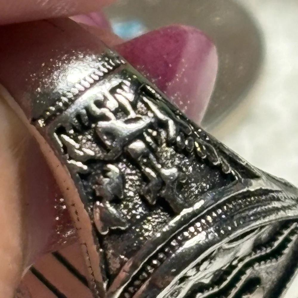 Silver Men's Signet Ring/skeleton - Picture 4 of 7